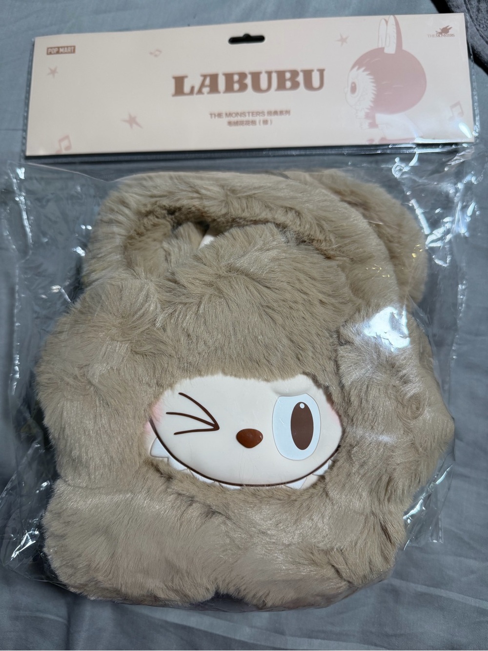 THE MONSTERS LABUBU Classic Series-Plush Flower Bag